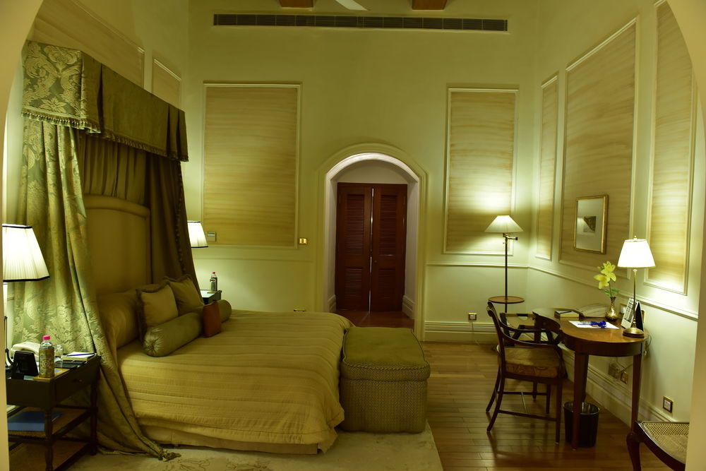 Taj Falaknuma Palace Hyderabad Exterior photo