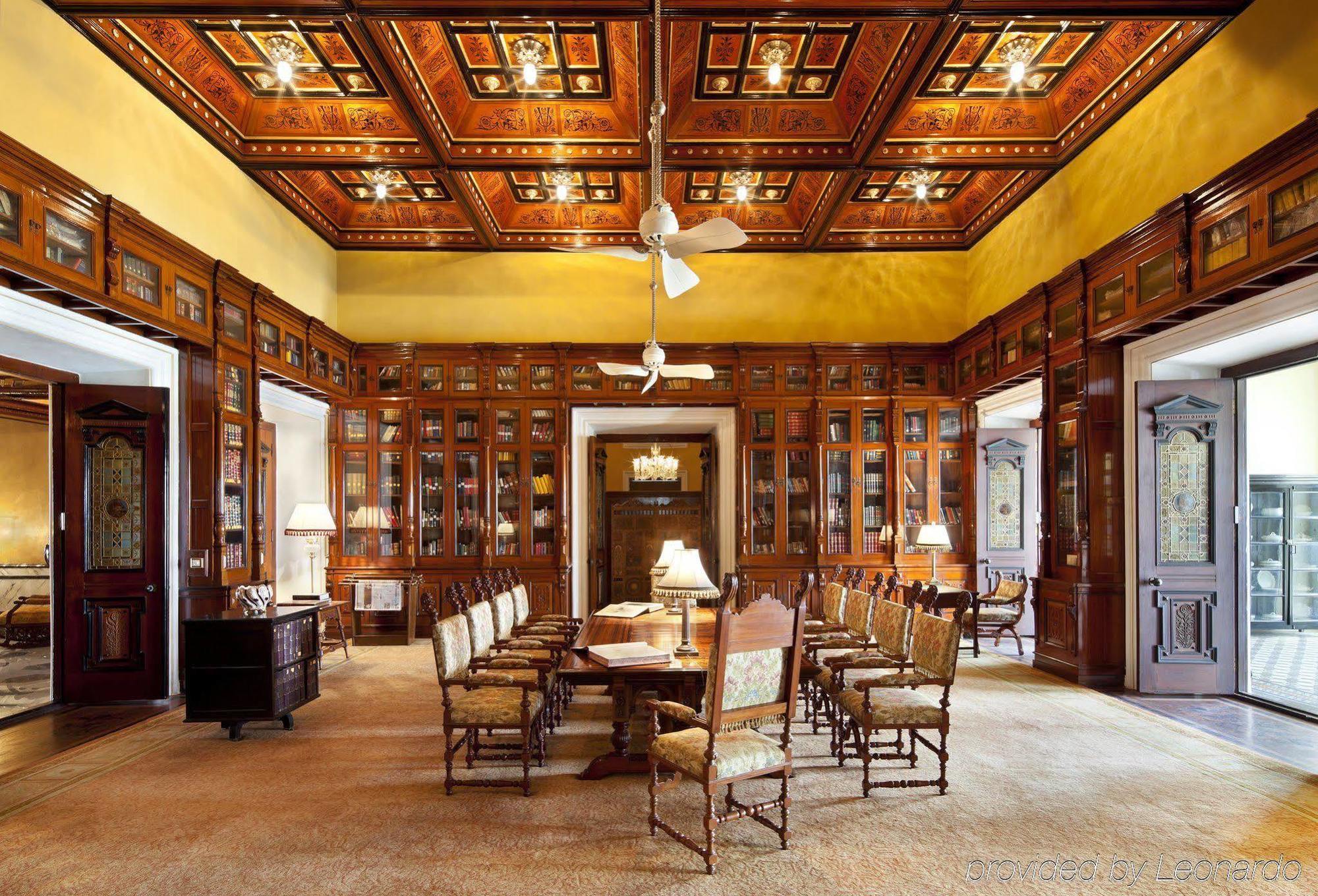 Taj Falaknuma Palace Hyderabad Restaurant photo